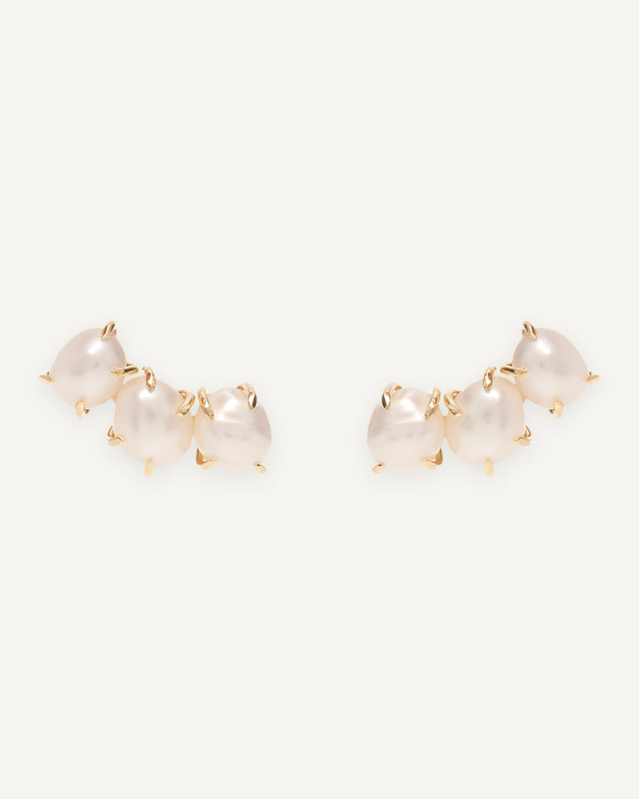 Brinco Earcuff Halley em Ouro 18K e Pérolas Brancas