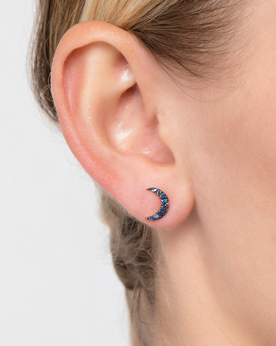 Brinco Lunar em Ouro 18K e Safiras Azuis