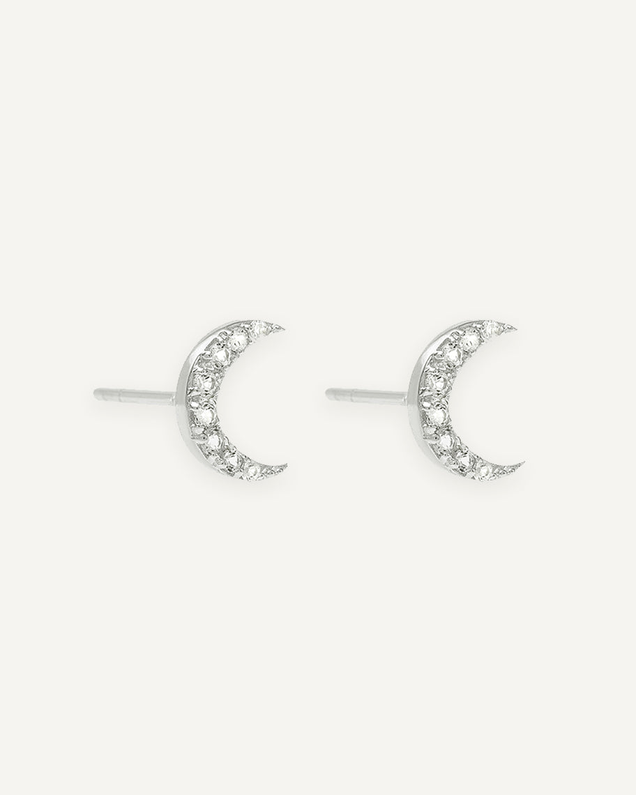 Brinco Pequeno Lunar em Ouro Branco 18K e Safiras Brancas