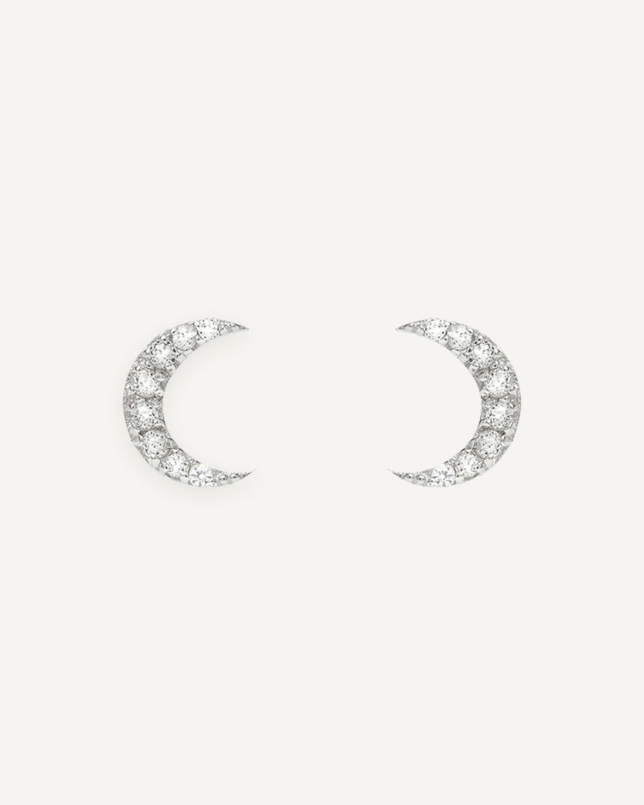 Brinco Pequeno Lunar em Ouro Branco 18K e Safiras Brancas