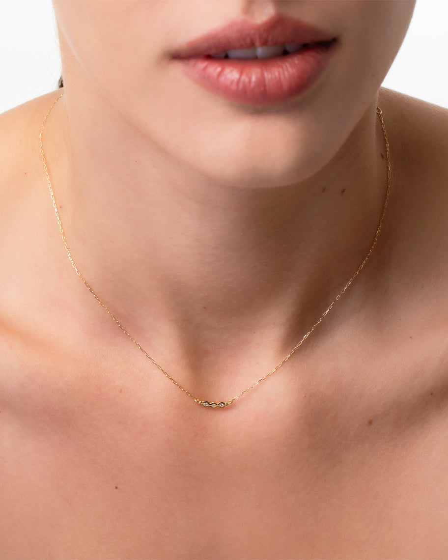 Colar Pilar em Ouro 18K e Brilhantes