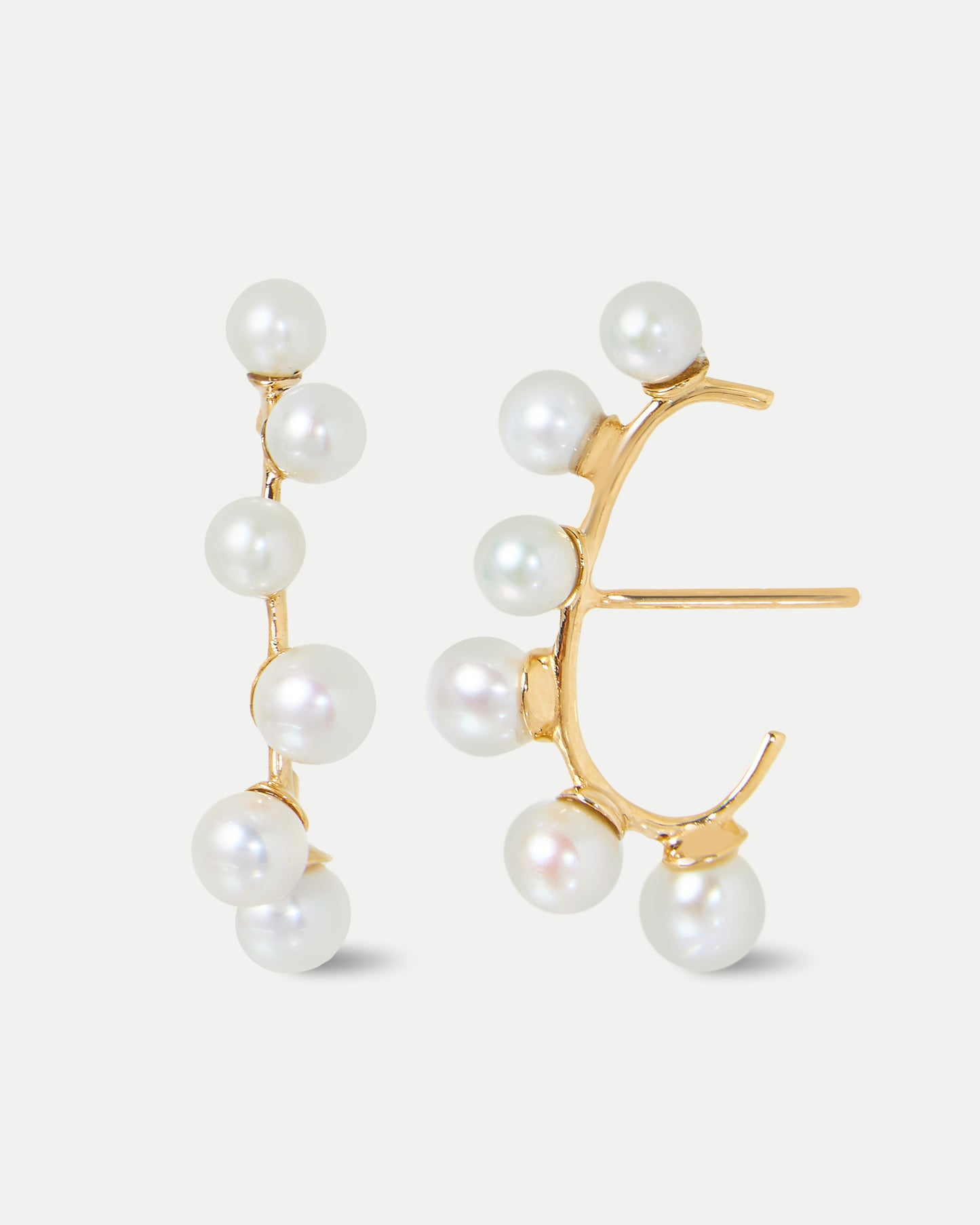 Brinco Contorno Margot em Ouro 18K e Pérolas Brancas