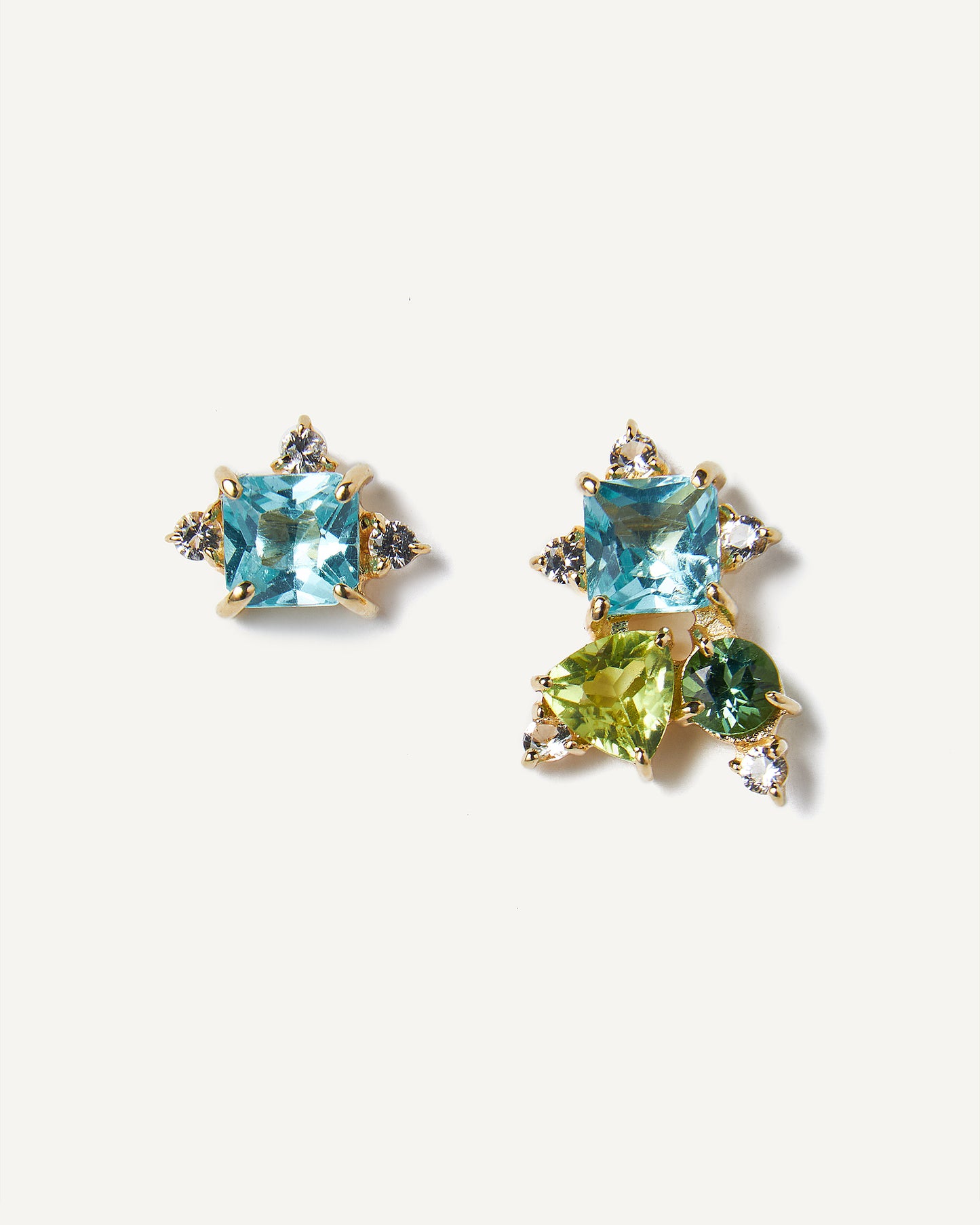 Brinco Stud Palette em Ouro 18K