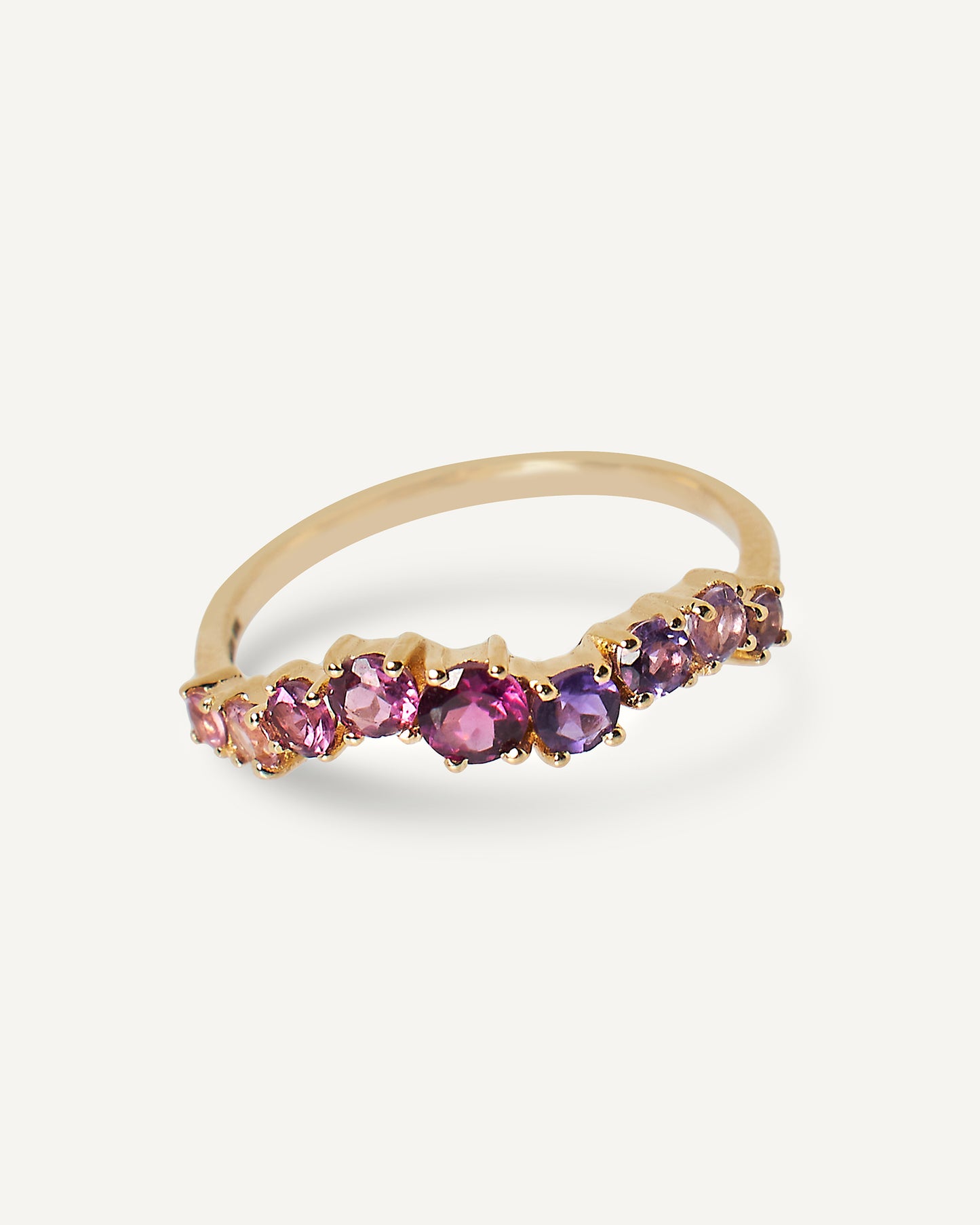 Anel Flora Blush em Ouro 18K com Degradê de Pedras Rosas