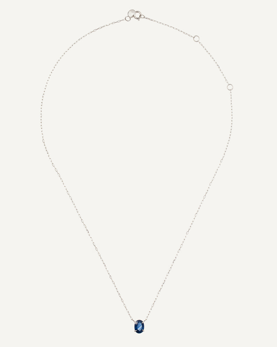 Colar Isadora em Ouro Branco 18K e Safira