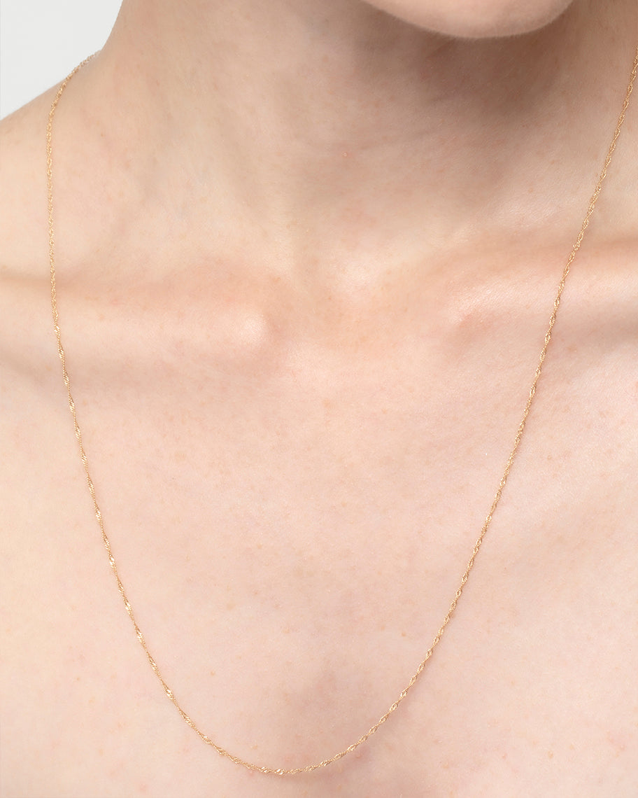 Corrente Fina em Ouro 18K de 70cm Twist