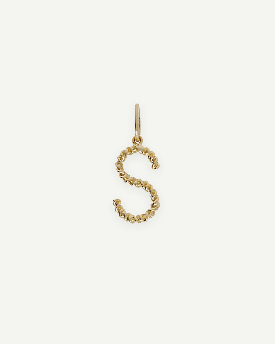 Pingente Personalizado Letra Grafia em Ouro 18K
