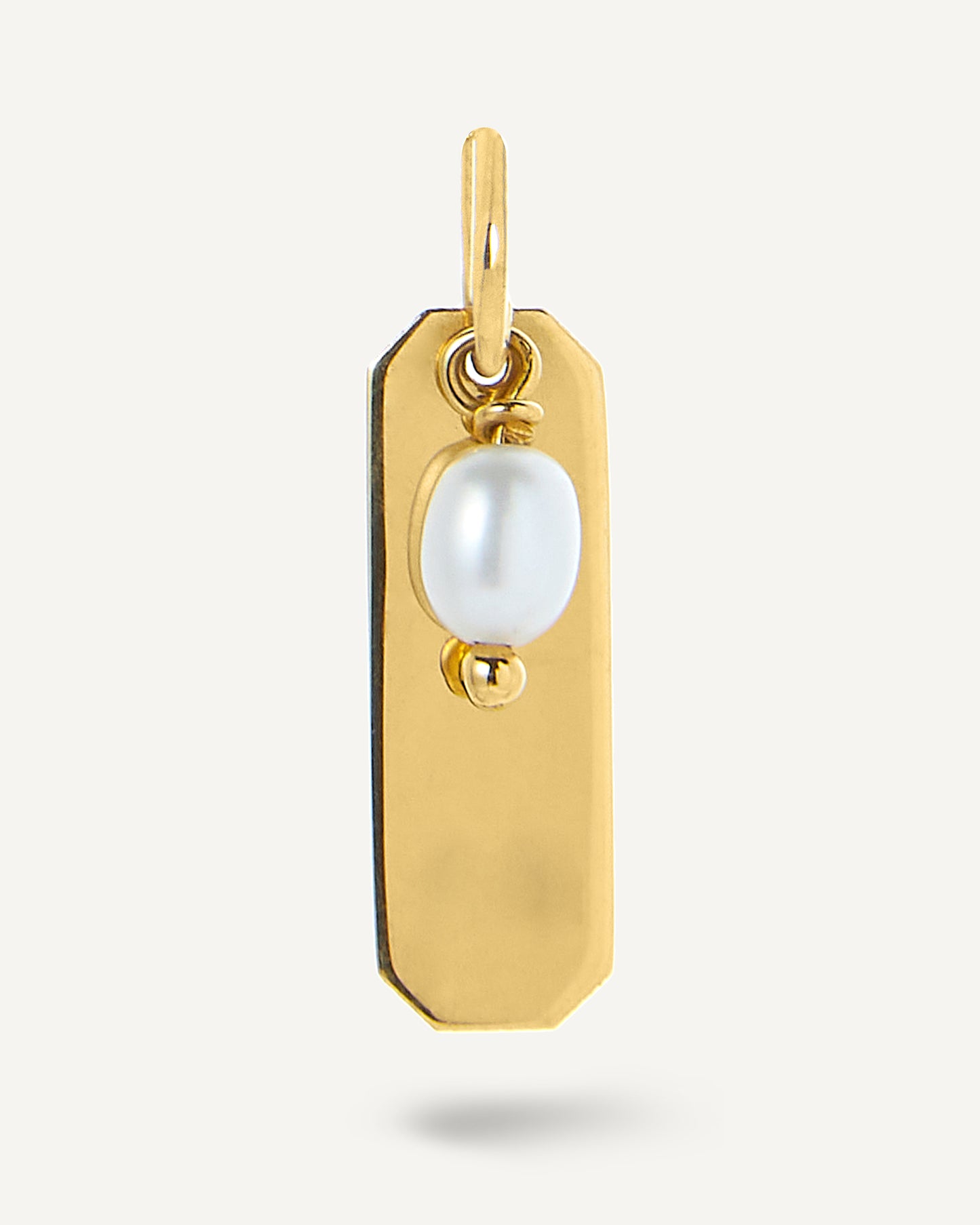 Pingente com Inicial de Nome em Ouro 18K Page