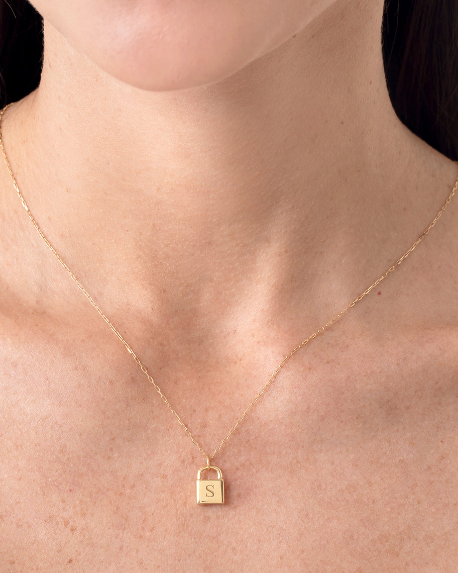 Pingente Personalizado Cadeado em Ouro 18K