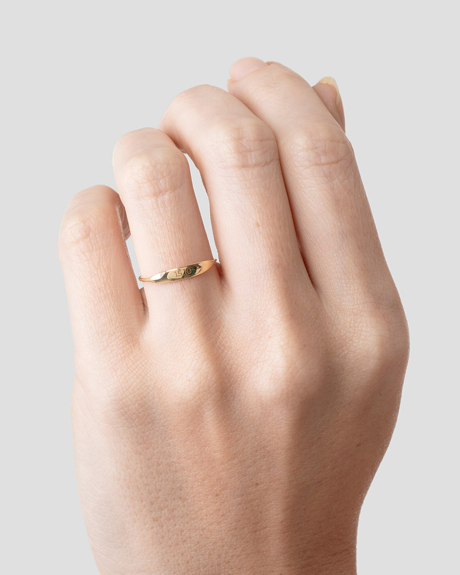 Anel Personalizado Poesia em Ouro 18K