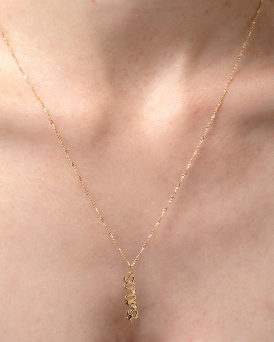 Pingente Personalizado com Data em Ouro 18K