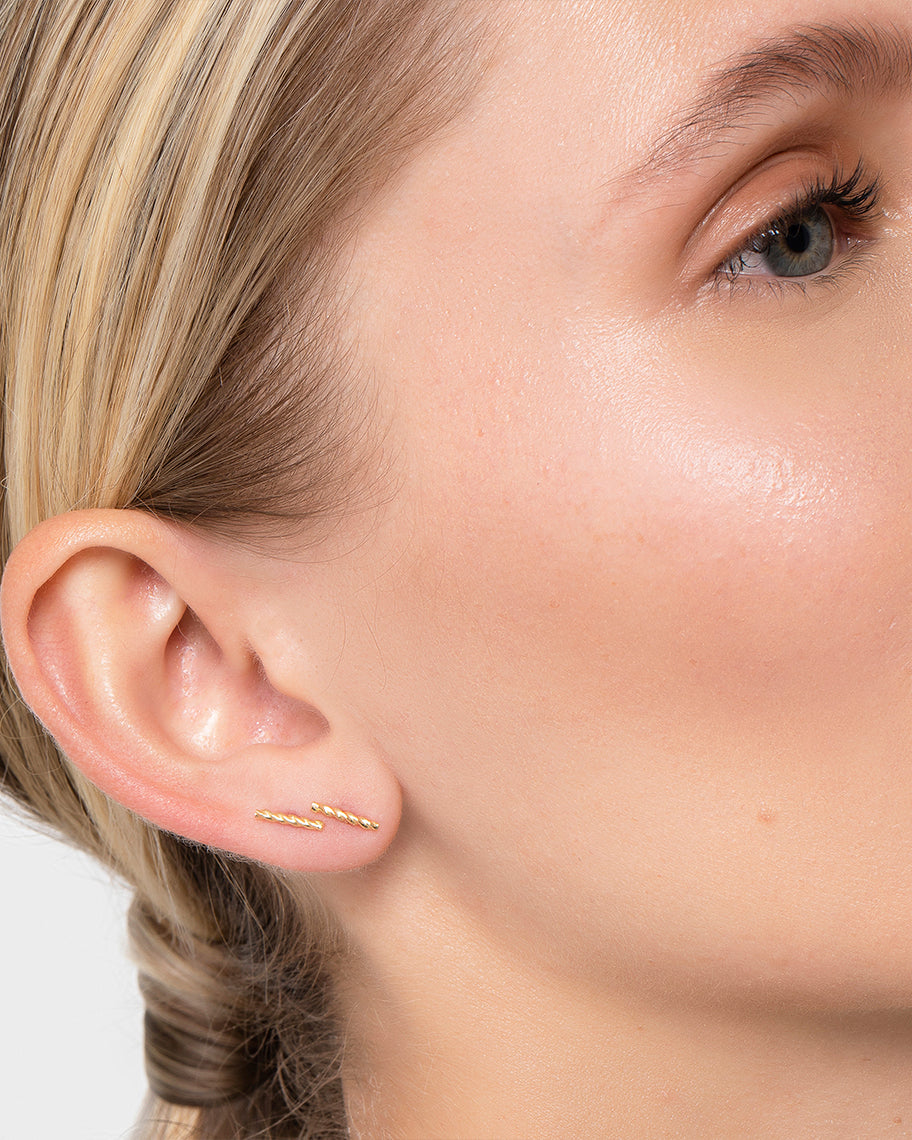 Brinco Linea em Ouro 18K