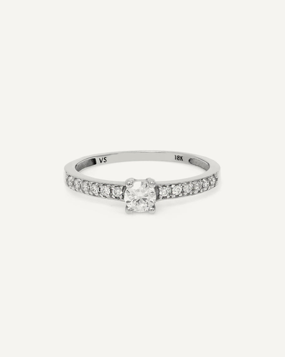 Anel Solitário Immensity em Ouro Branco 18K com 37 Pontos de Diamante