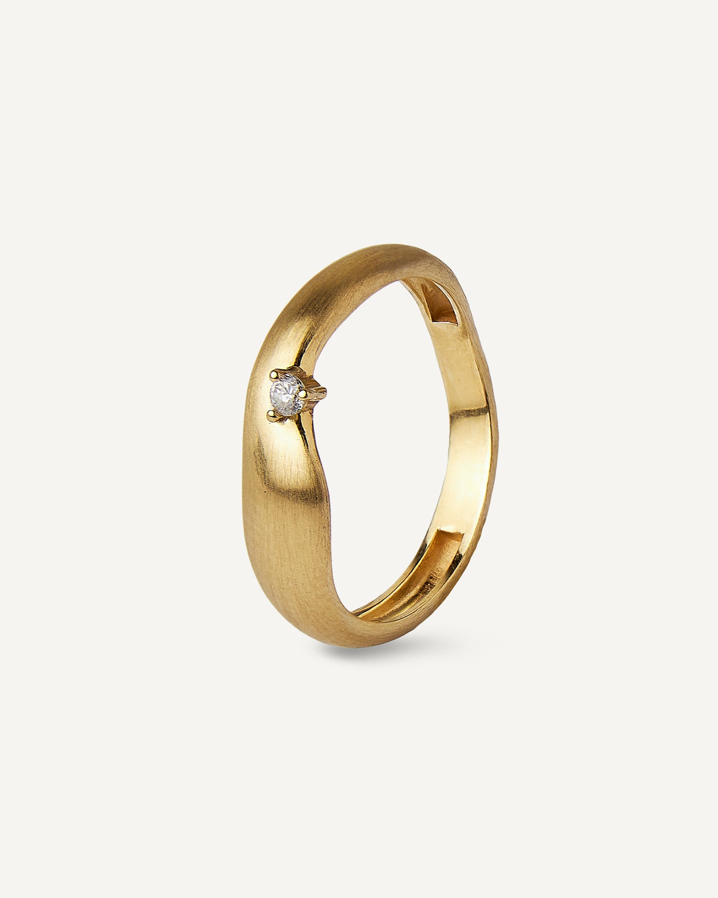 Aliança Treasure 4mm em Ouro 18K e Diamante