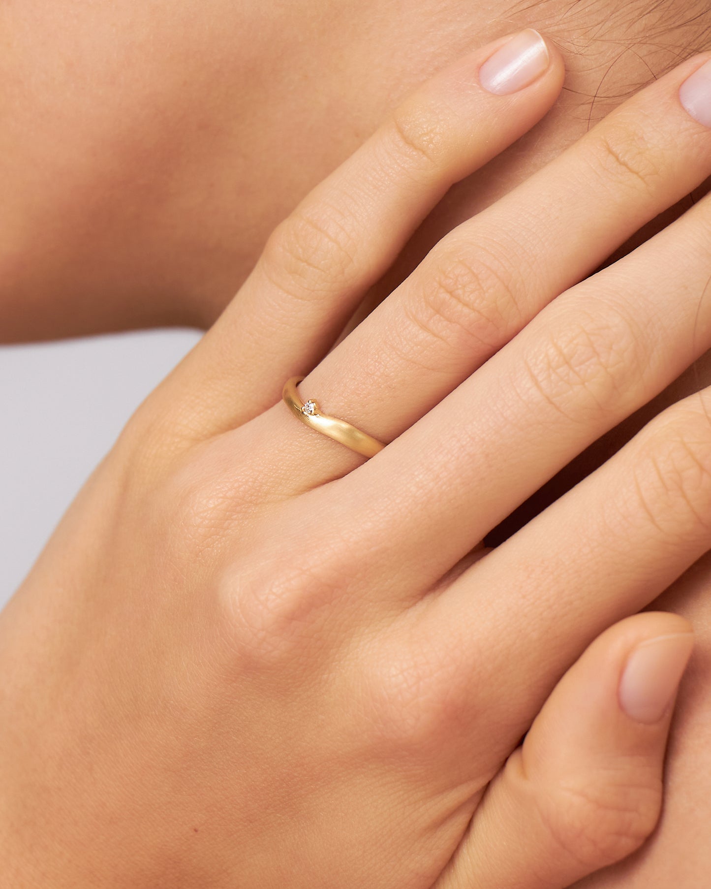 Aliança Treasure 2mm em Ouro 18K e Diamante