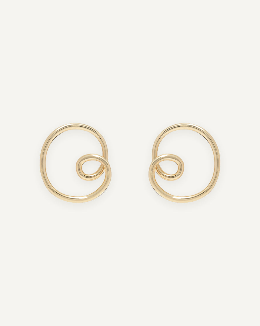 Brinco em Ouro Amarelo 18K Nó