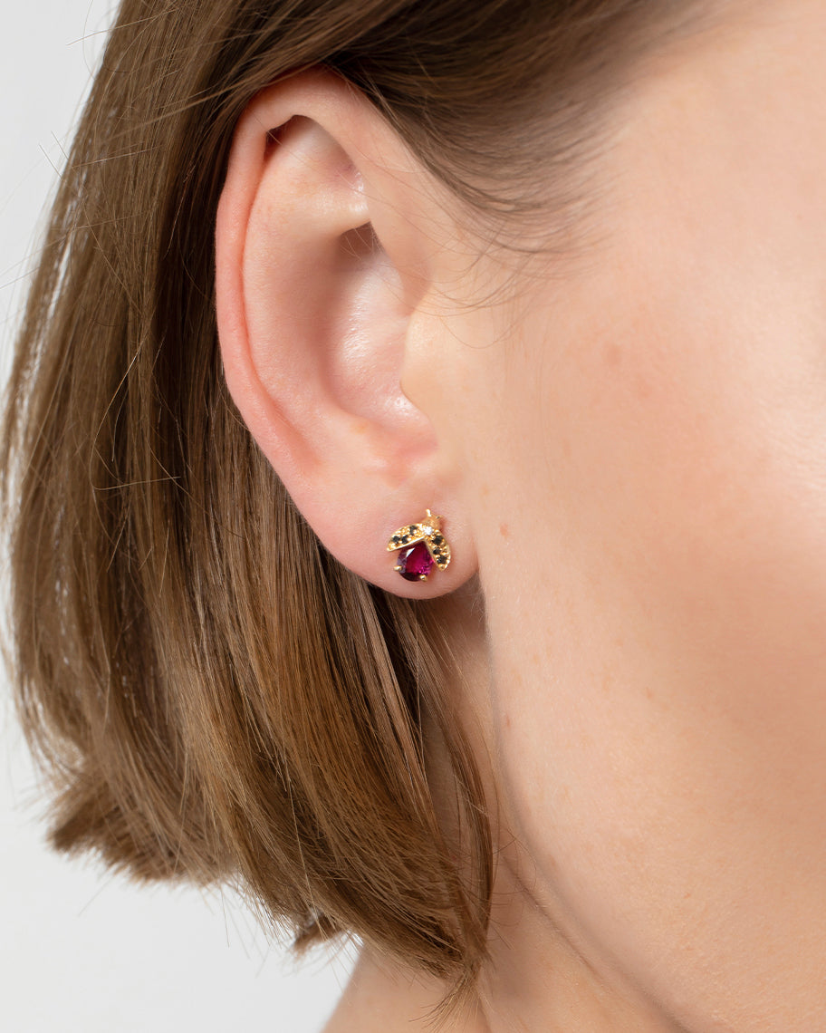 Brinco de Joaninha Adalia em Ouro 18K