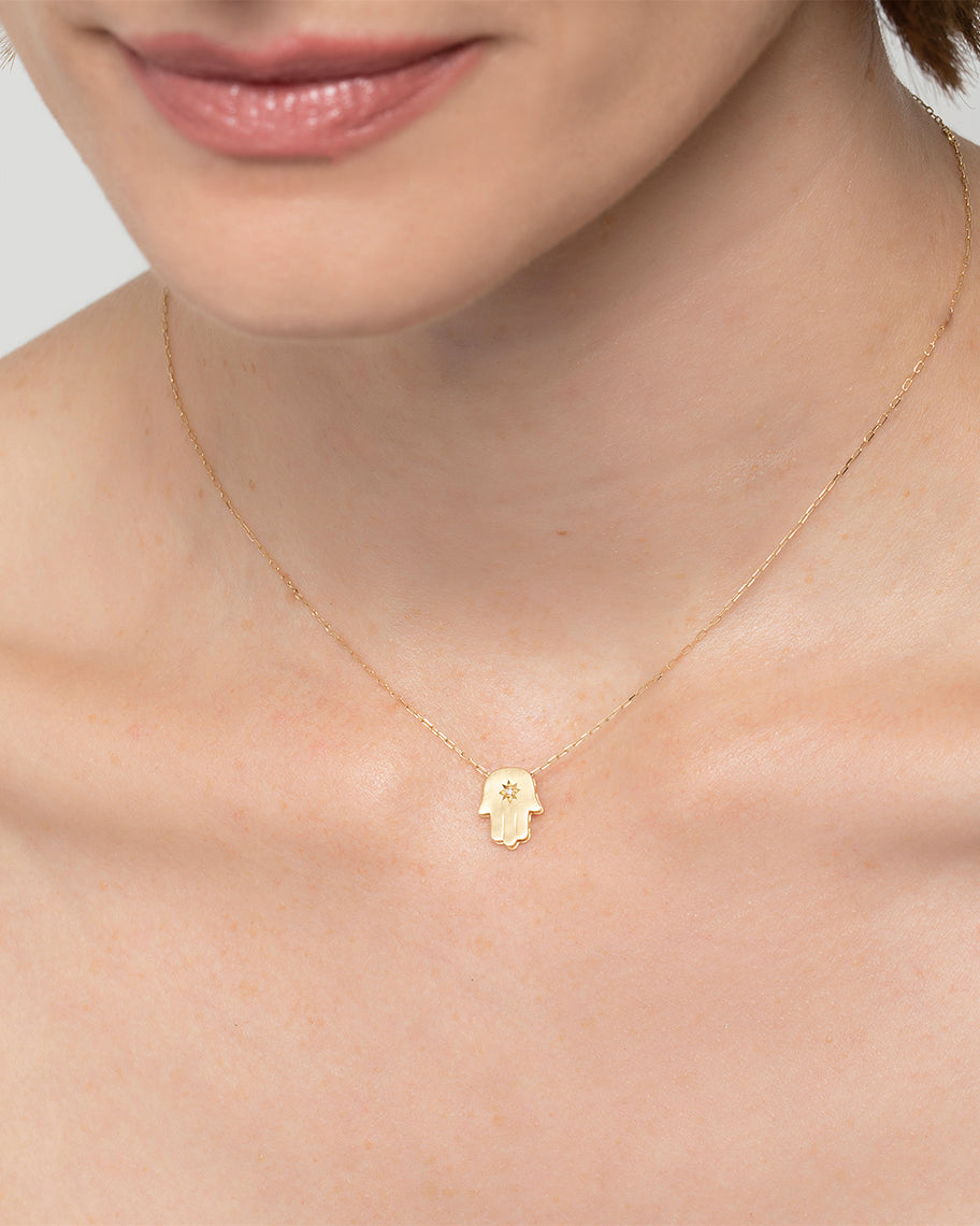 Colar Hamsá em Ouro 18K e Brilhante