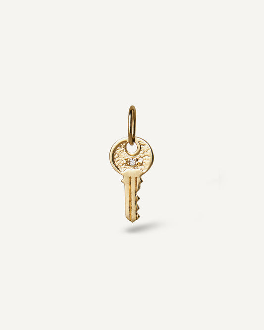 Pingente Chave em Ouro 18K com Brilhante