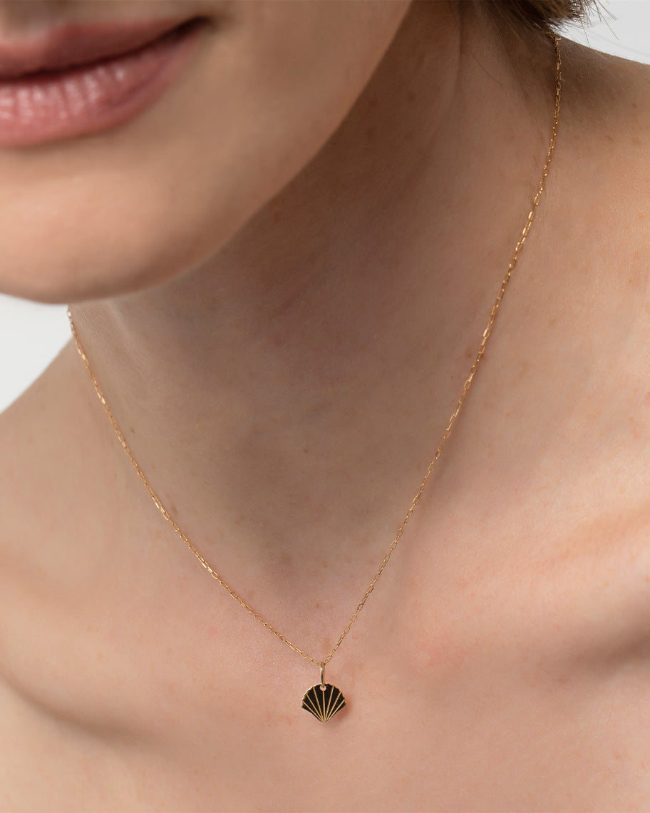 Pingente para Colar em Ouro 18k Concha