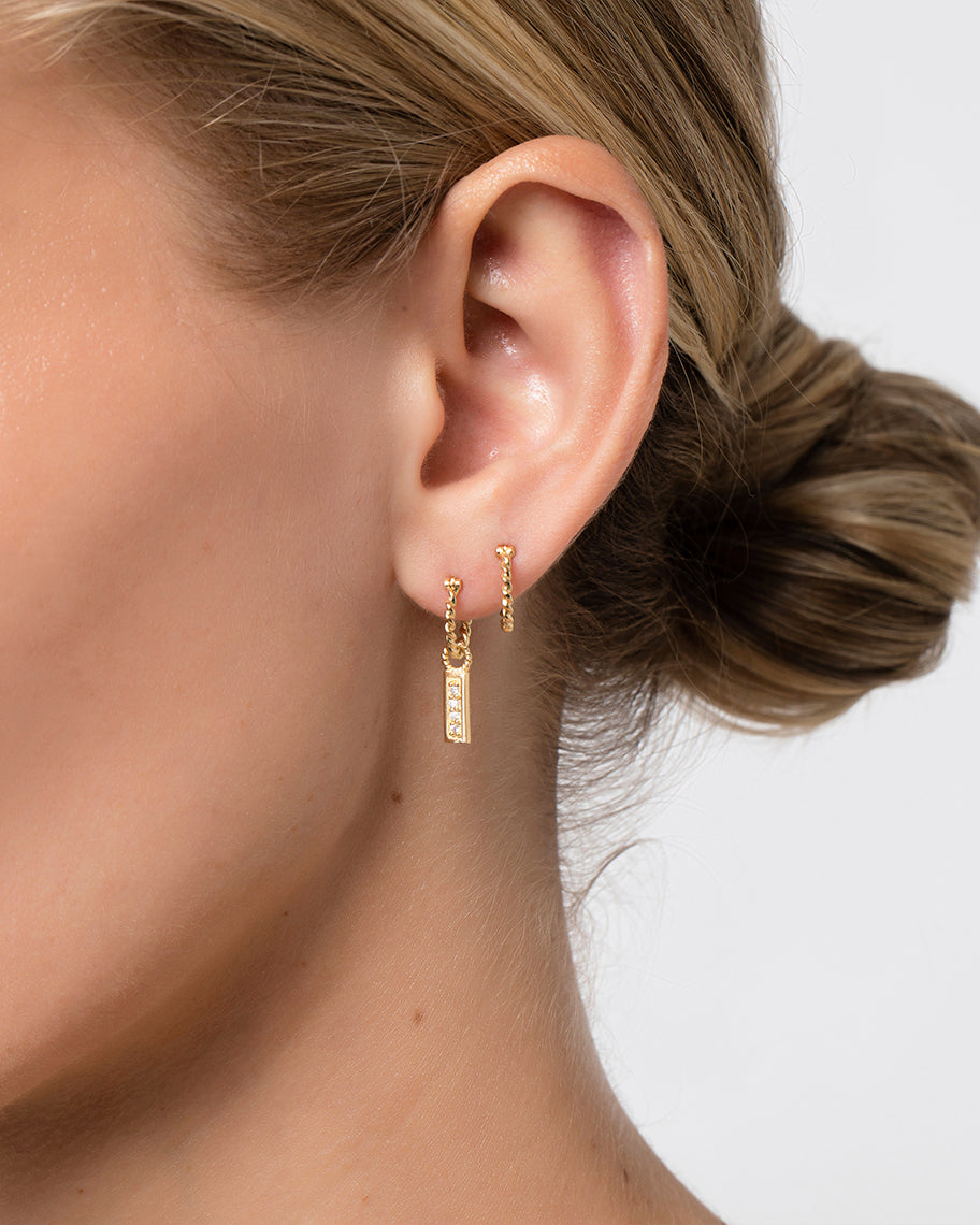 Argola Delta em Ouro 18k e Brilhantes