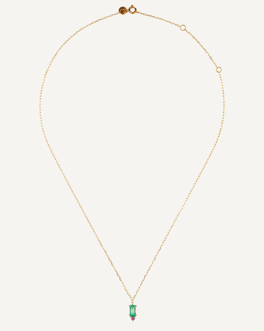Colar Pequi em Ouro 18K e Esmeralda