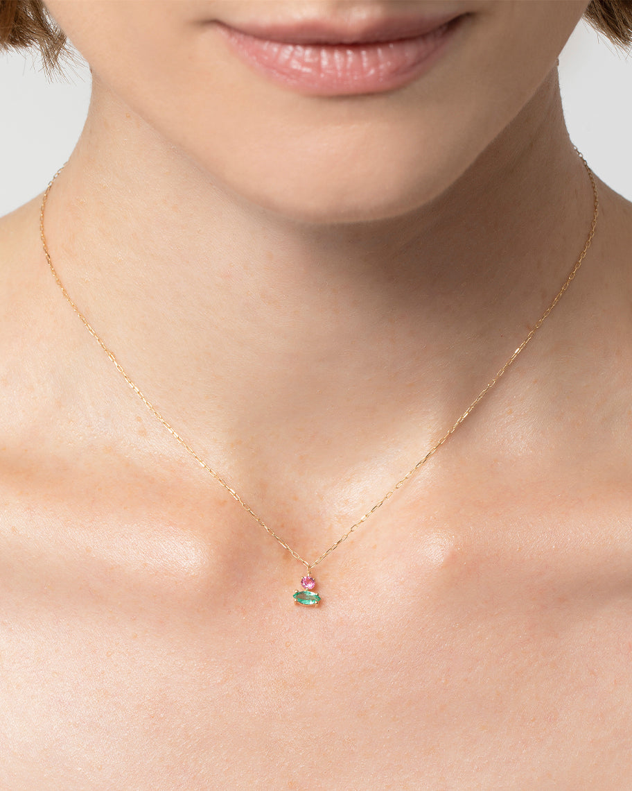 Colar Romã em Ouro 18K e Esmeralda