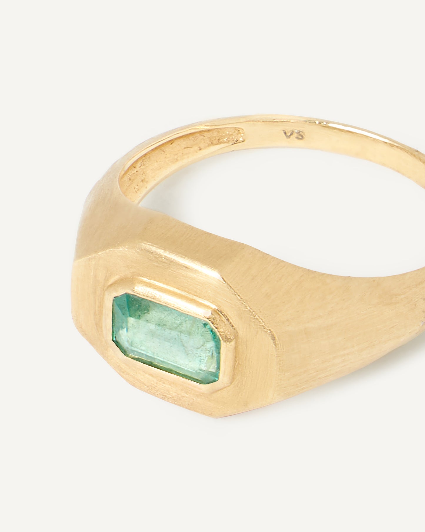 Anel de Dedinho em Ouro 18K Neo Esmeralda