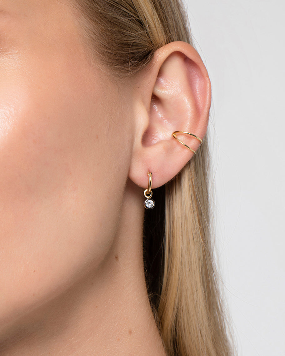 Argola Nouvelle em Ouro 18K e Safiras