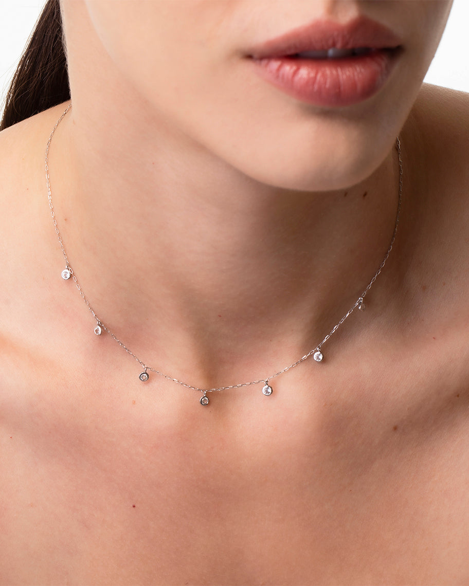 Colar Dots White em Ouro Branco 18K e Pingentes de Topázios Brancos