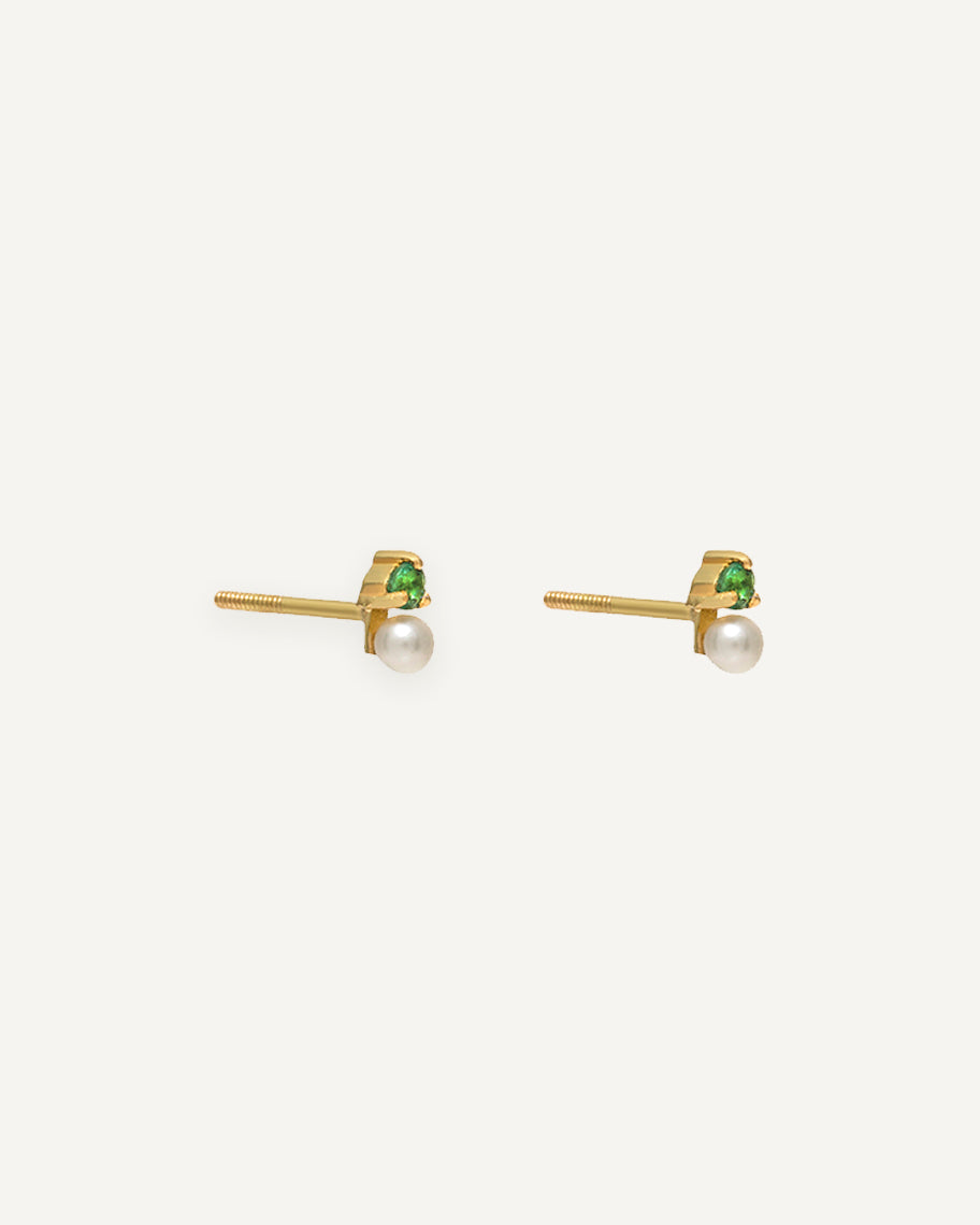 Brinco Infantil Olive em Ouro 18K com Pérola e Esmeralda