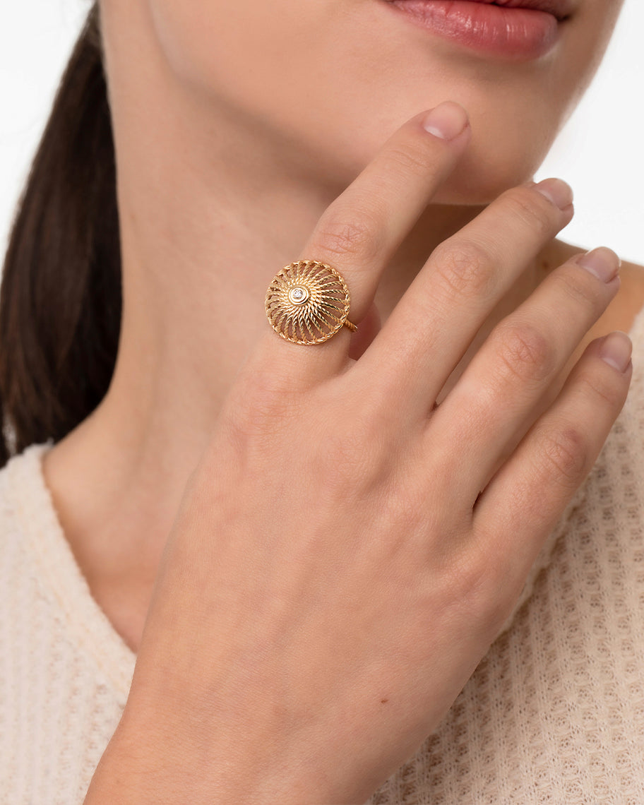 Anel Olimpo em Ouro 18K e Diamante