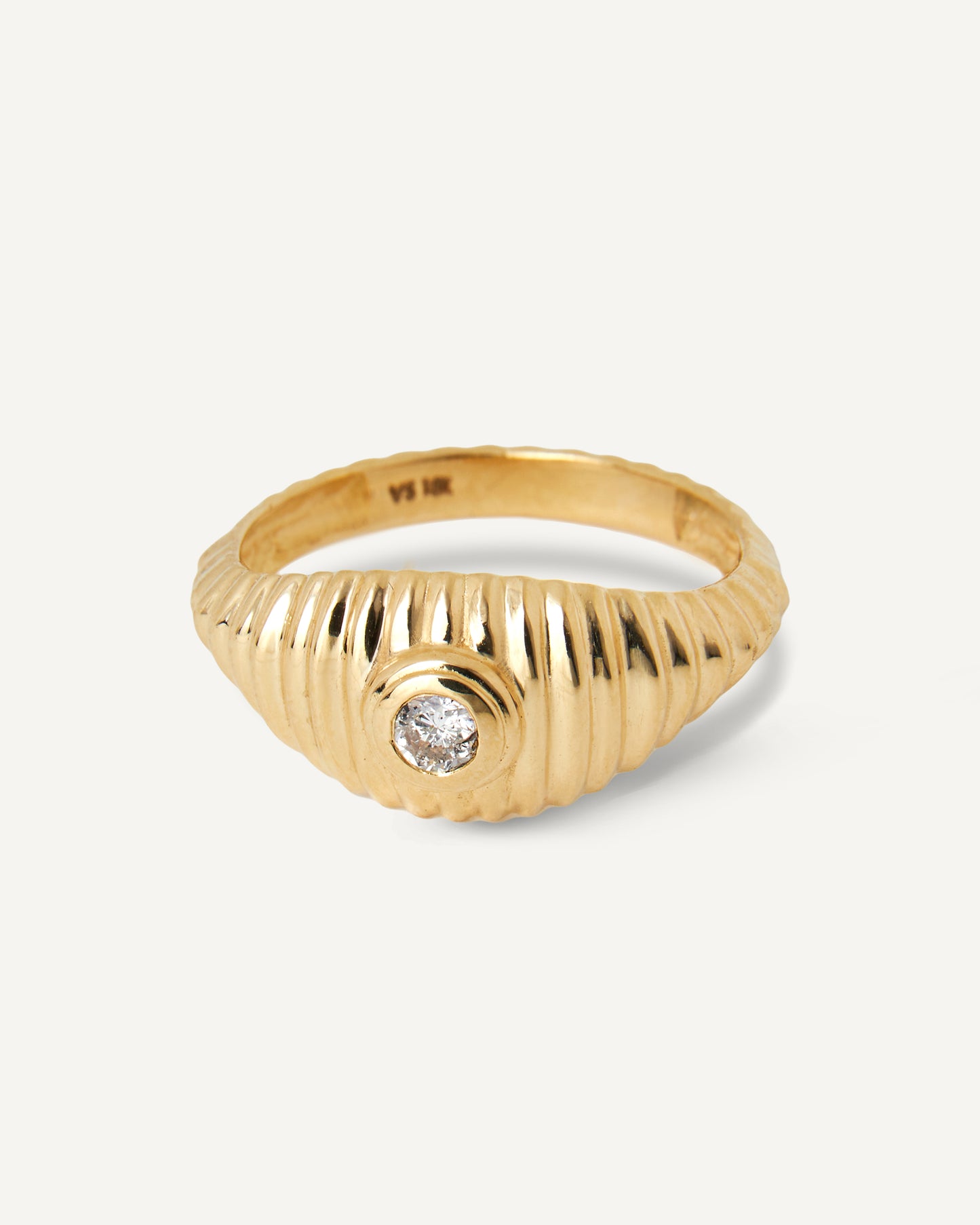 Anel Sublime em Ouro 18K e Diamante