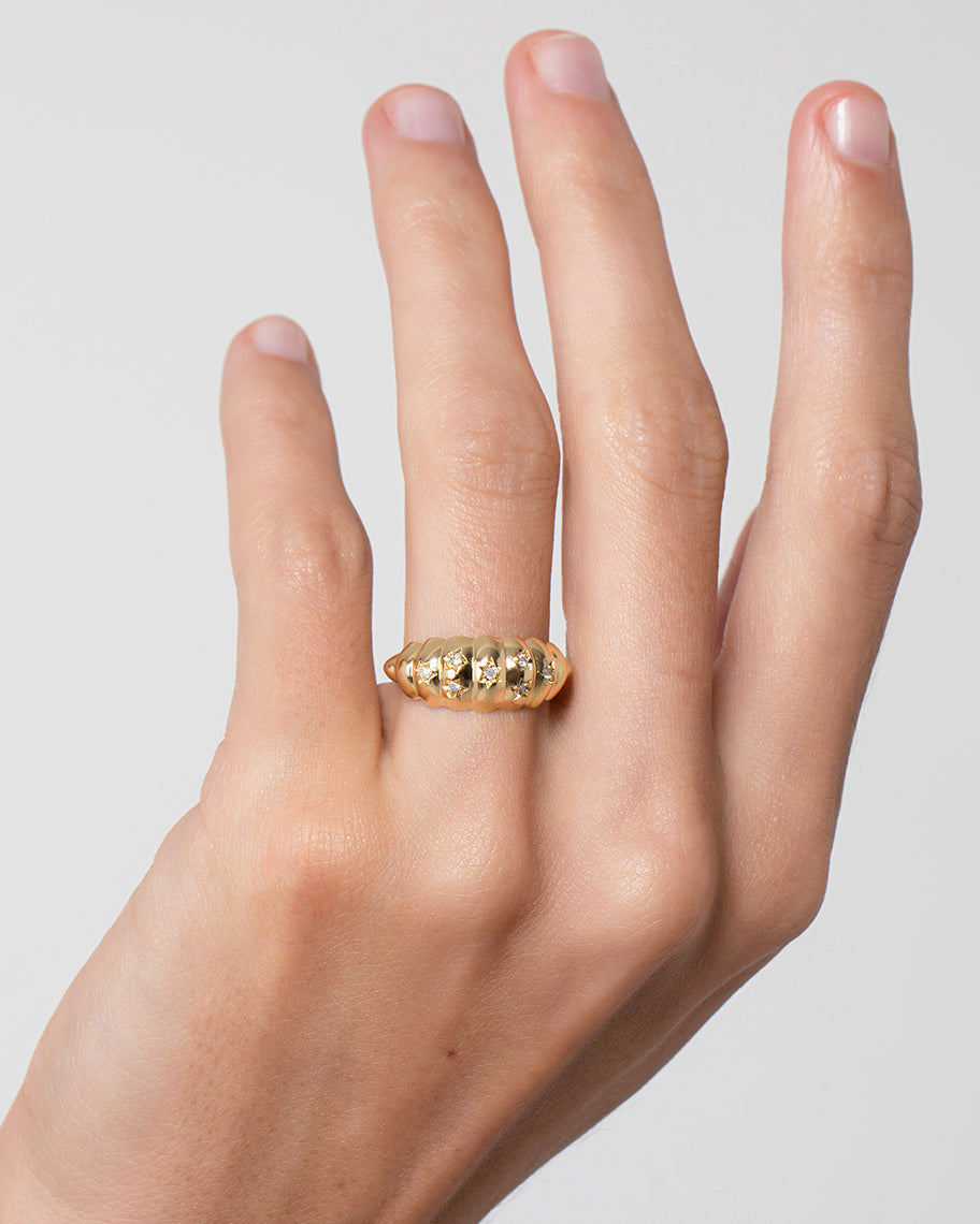 Anel Babilônia em Ouro 18K e Diamantes