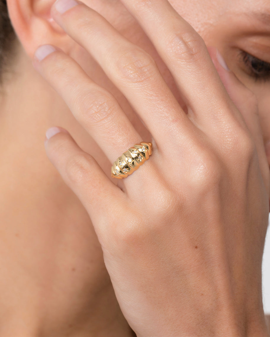 Anel Babilônia em Ouro 18K e Diamantes