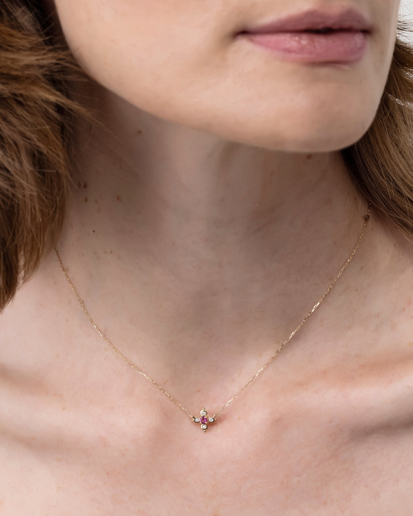 Colar Supernova em Ouro 18K e Rubelita