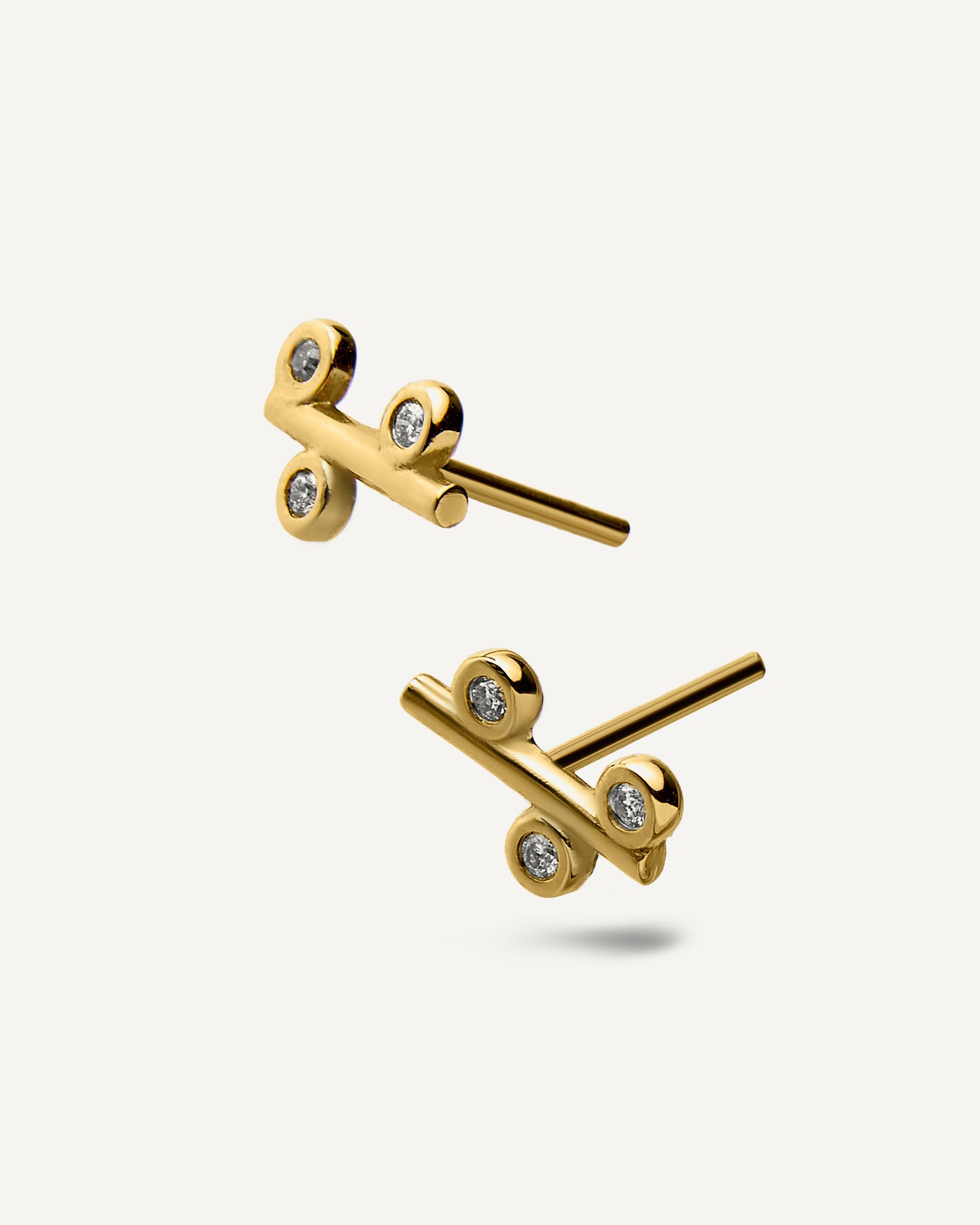 Brinco Stud Sublime em Ouro 18K e Diamantes