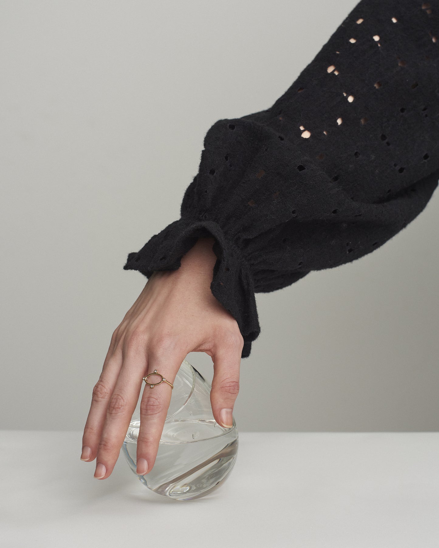 Anel Calmaria em Ouro 18K e Diamantes