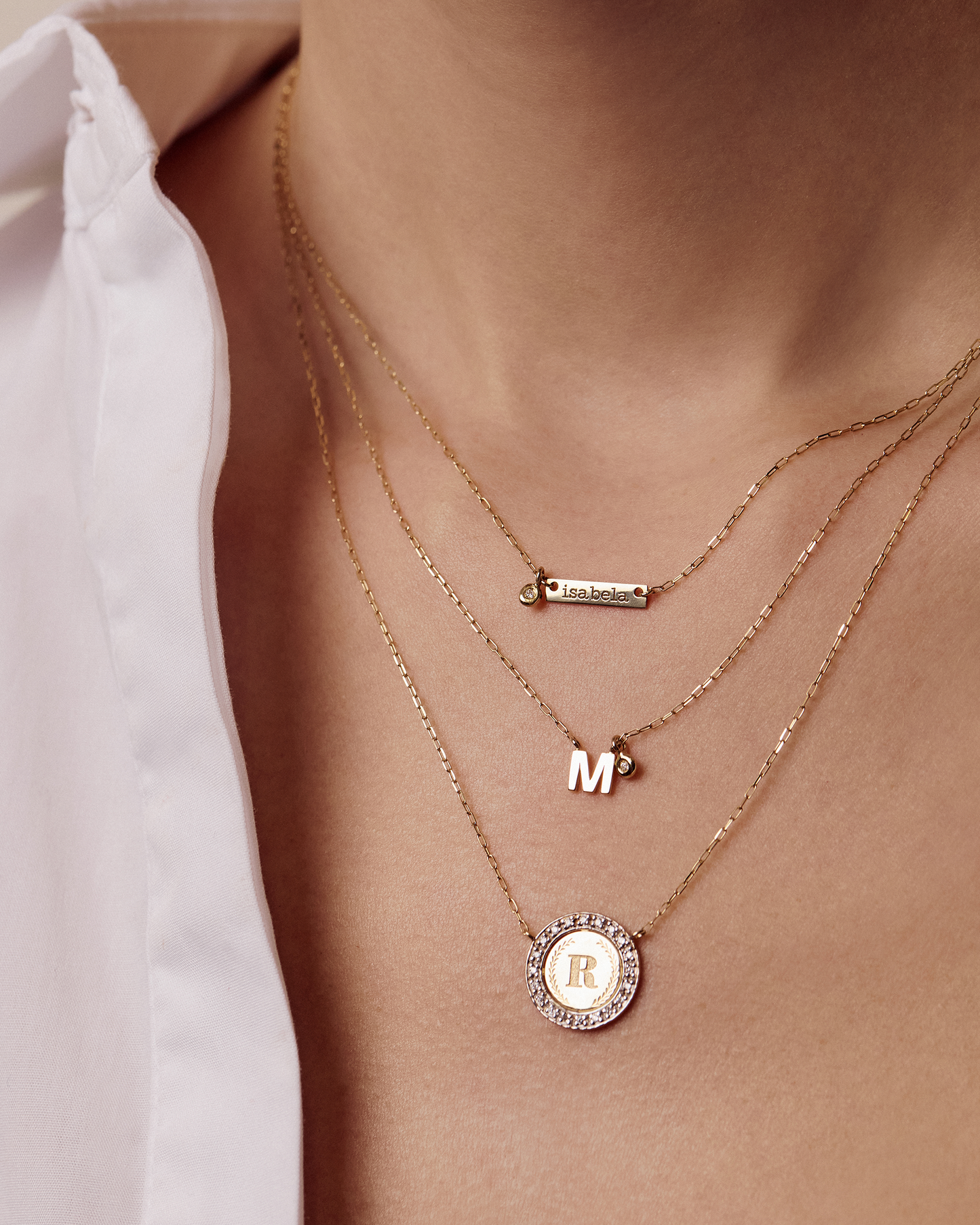 Colar Personalizado Inicial em Ouro 18K e Diamante