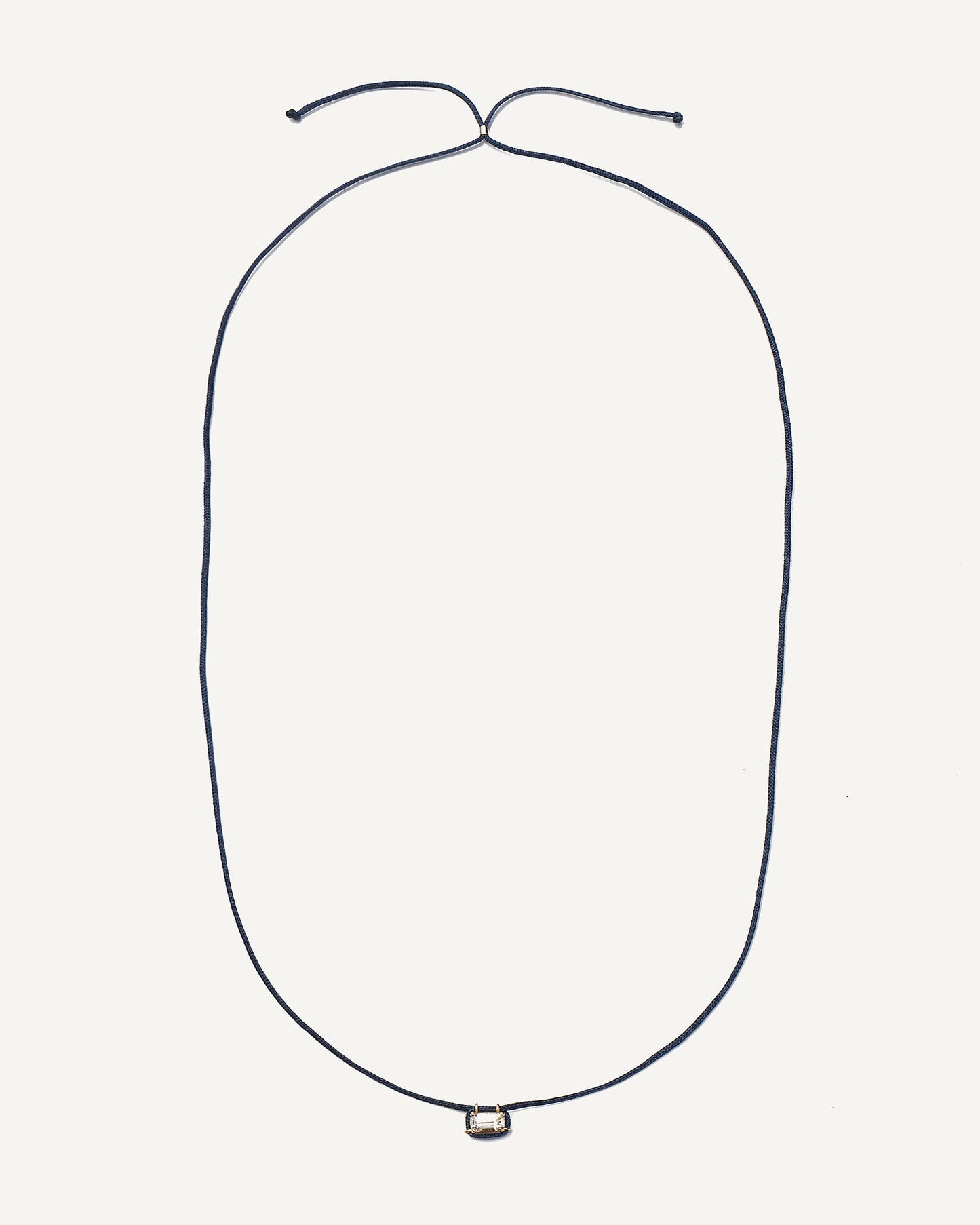 Colar Cord Nora Azul em Ouro 18K e Safira Branca