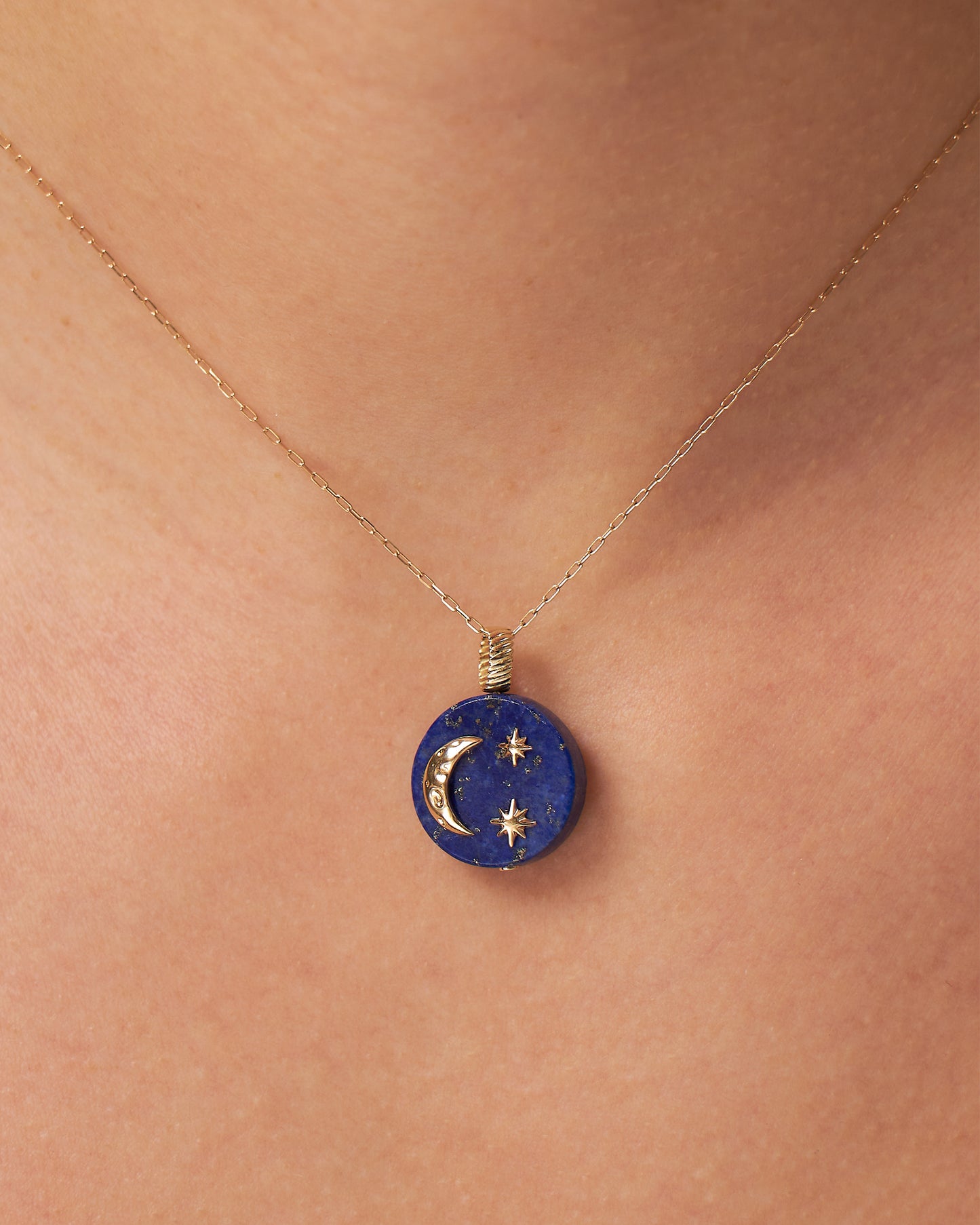 Pingente Nemes Lápis-Lazúli em Ouro 18K