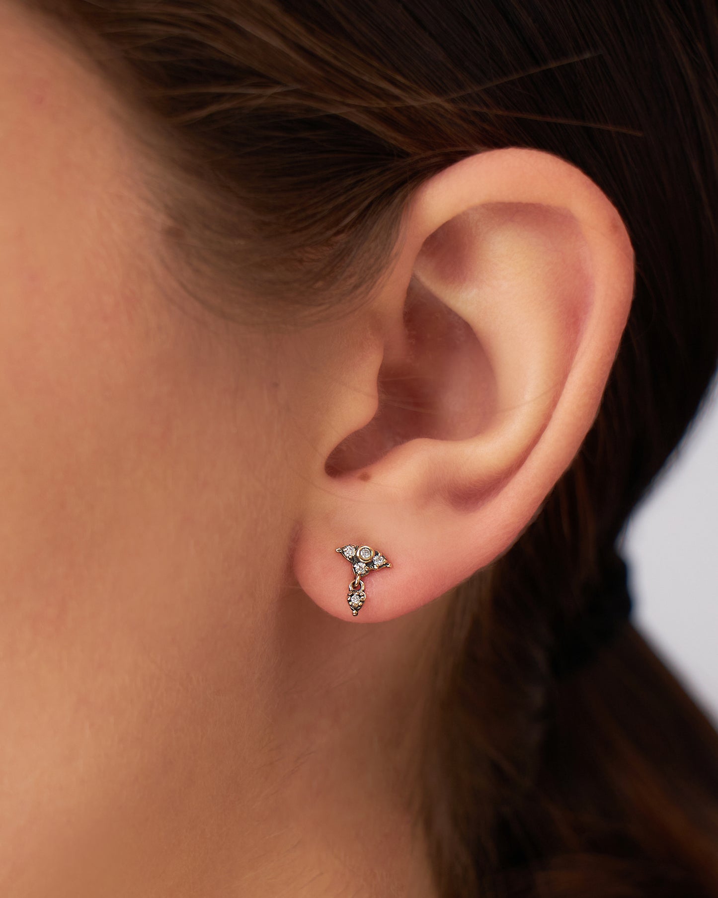 Brinco Nilo Unitário em Ouro 18k e Diamantes