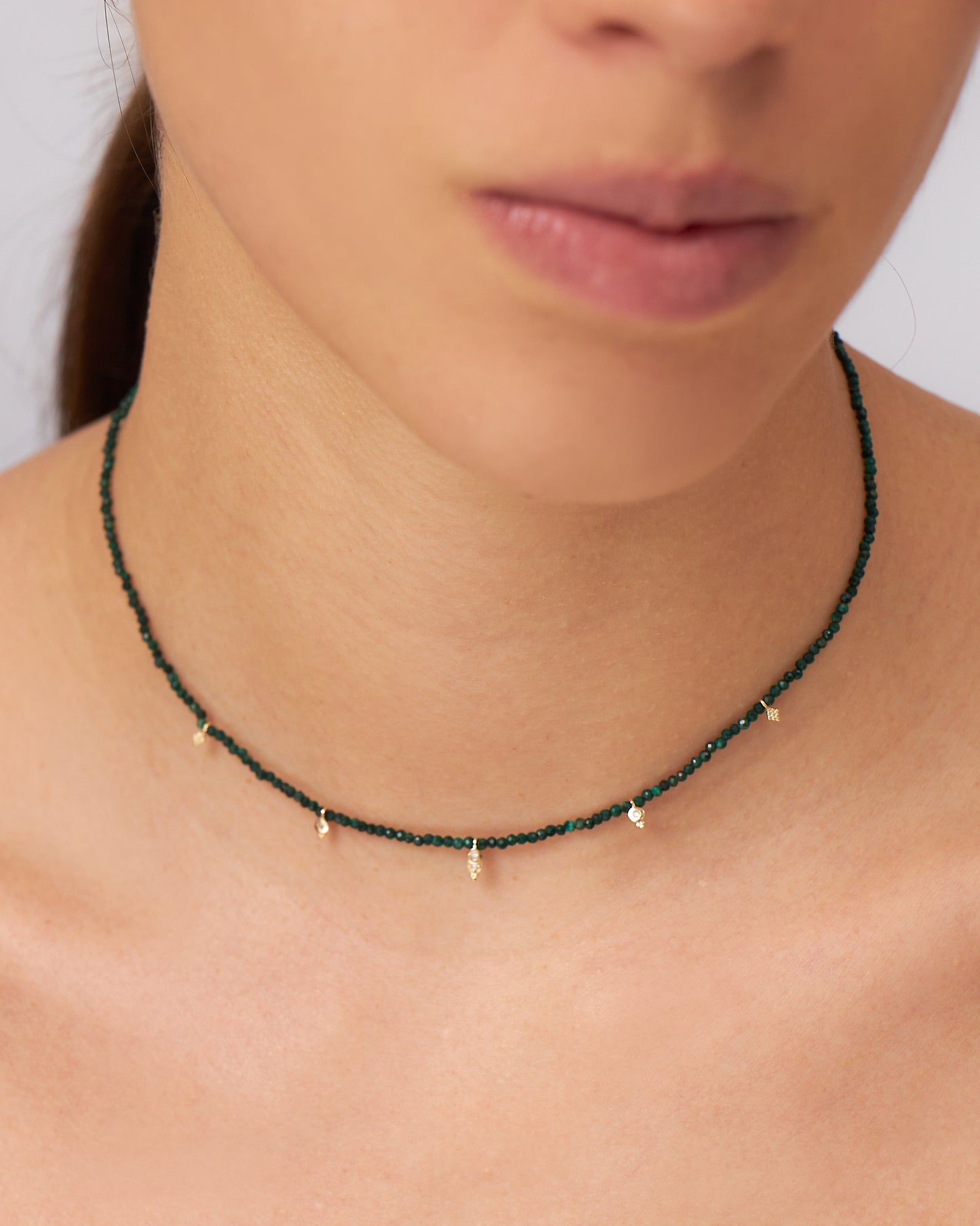 Colar Cleo Malaquitas em Ouro 18K