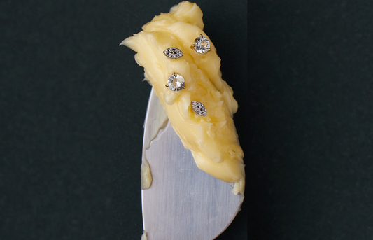 Como Limpar Diamantes? Guia para Manter sua Joia Brilhando