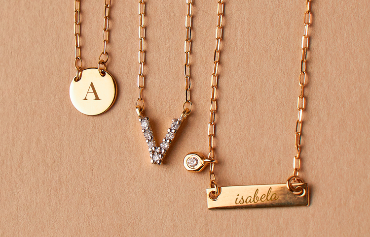 Peças Personalizadas com Iniciais