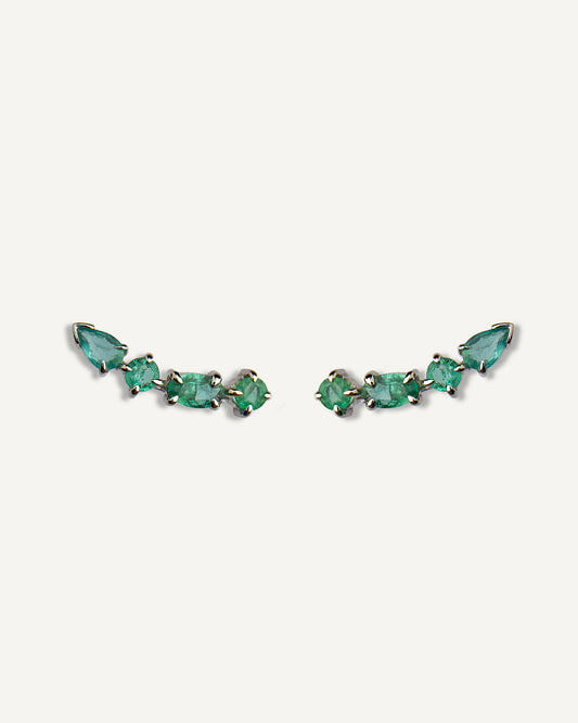 Brinco Earcuff Helena em Ouro 18K e Esmeraldas