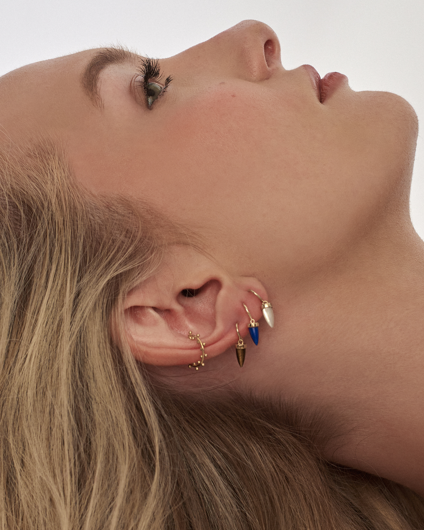 Piercing Poá em Ouro Amarelo 18K