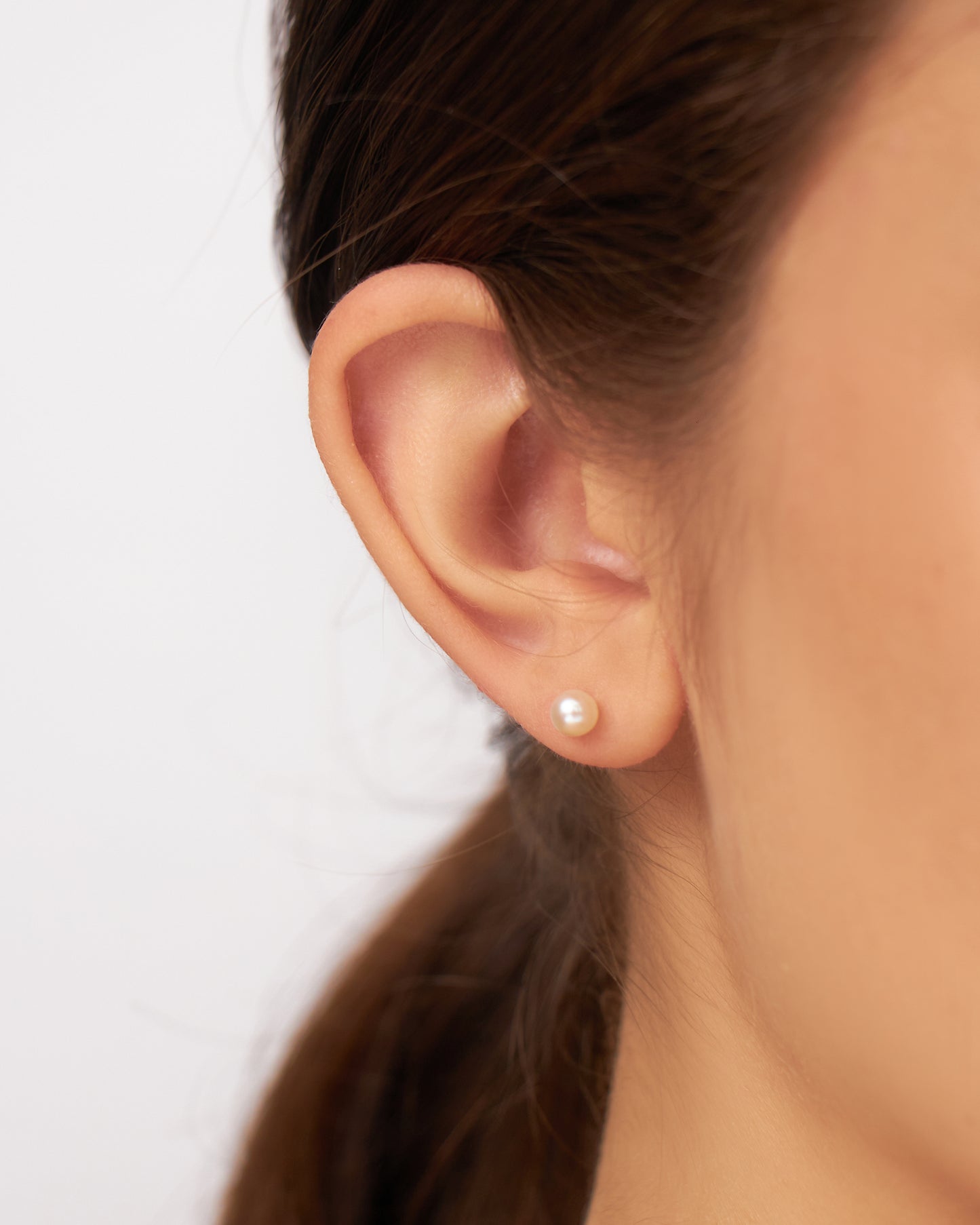 Brinco Lichia Petit em Ouro 18K e Pérolas de 5mm