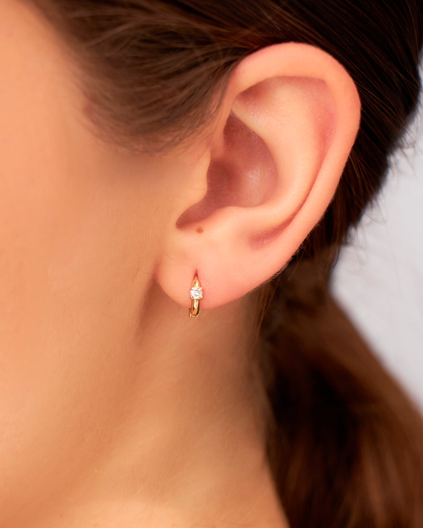 Argola Grafite em Ouro 18K e Diamantes