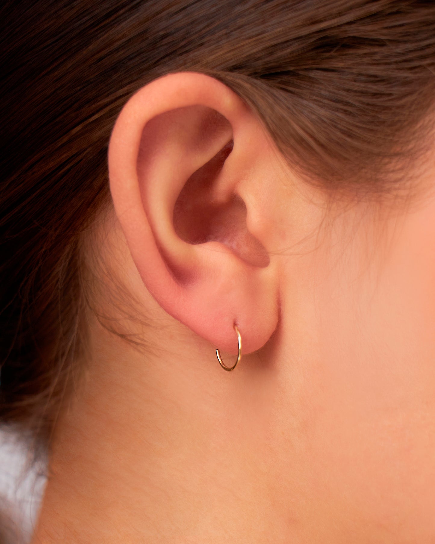 Argola Thin Unitária em Ouro 18K